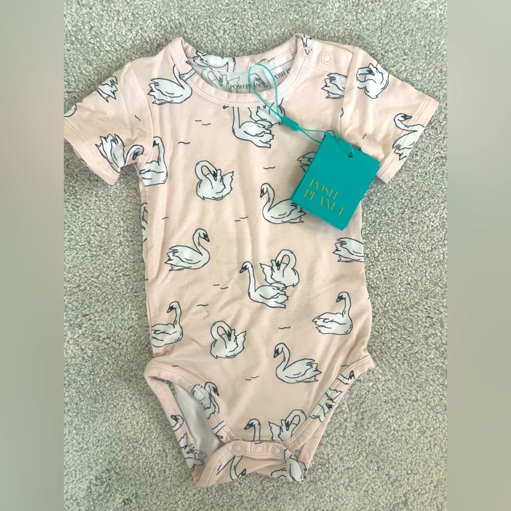 BNWT Posh peanut Odet bodysuit